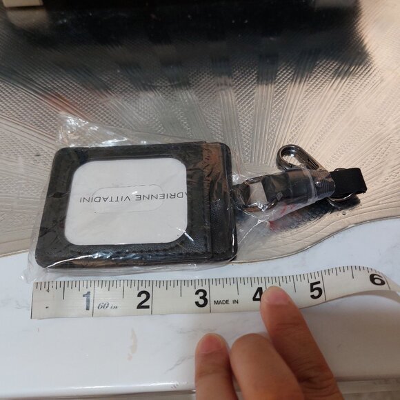 Adrienne Vittadini ID Photo Card Mini One Slot Thin ID Card Luggage Holder Tag - Picture 2 of 5